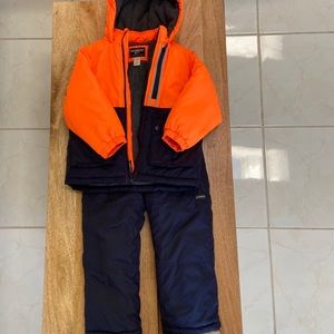 Kids Ski/snow play set.  Jacket + Pants